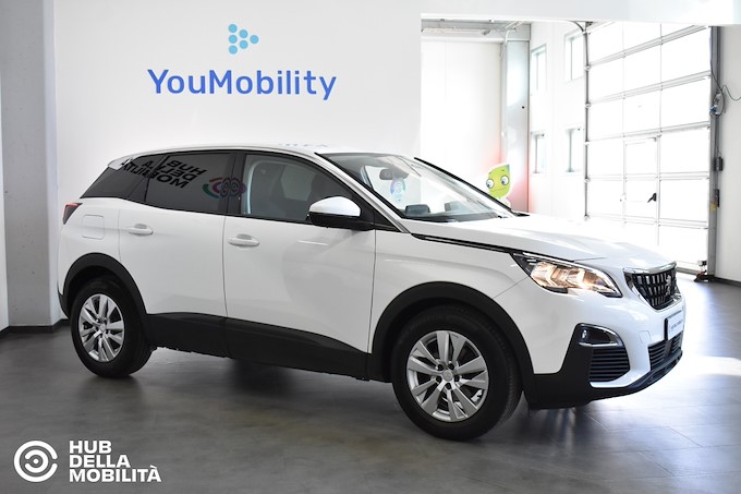 PEUGEOT 3008 BlueHDi 130 S&S EAT8 Business